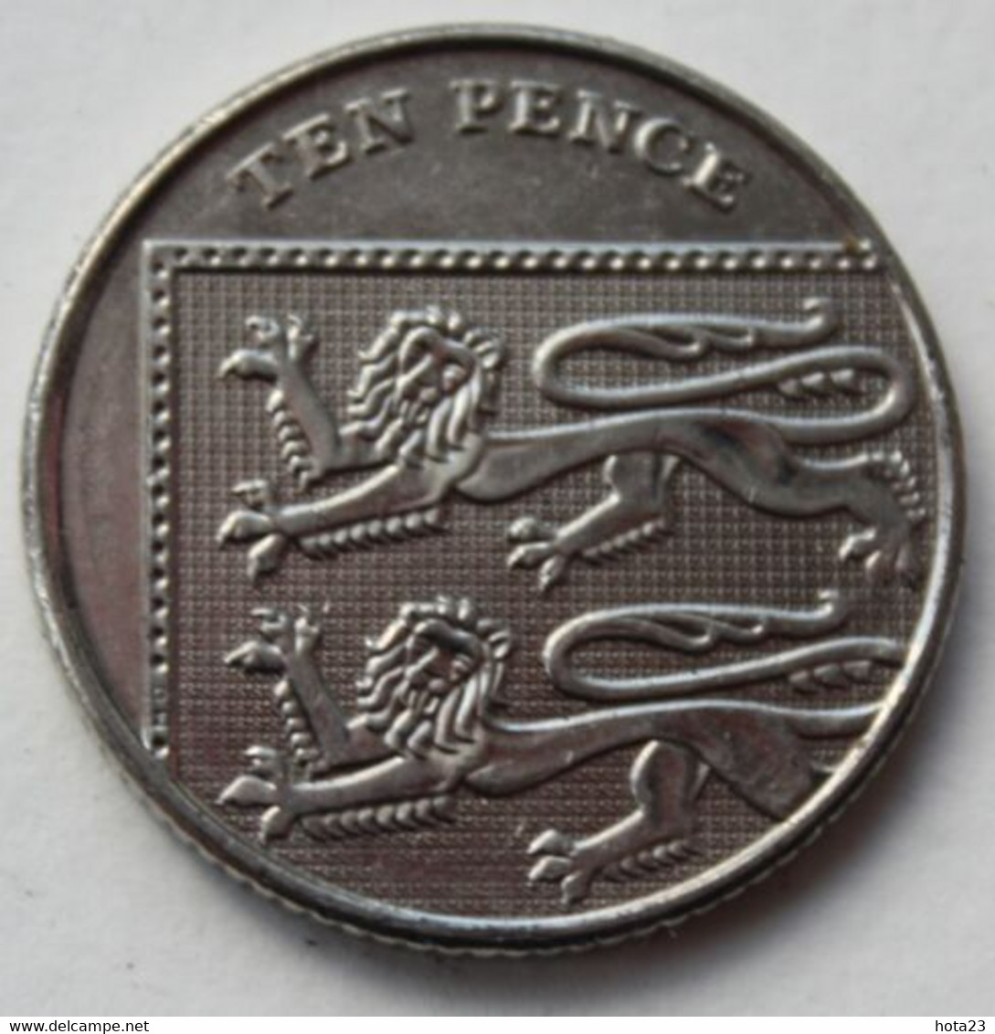 10 P Ten Pence Coin Crowned Lion Shield Of Royal Arms 2012 - 10 Pence & 10 New Pence