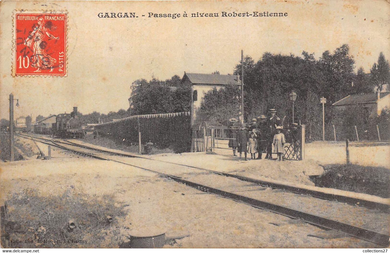 93-GARGAN-PASSAGE A NIVEAU ROBERT-ESTIENNE - Livry Gargan