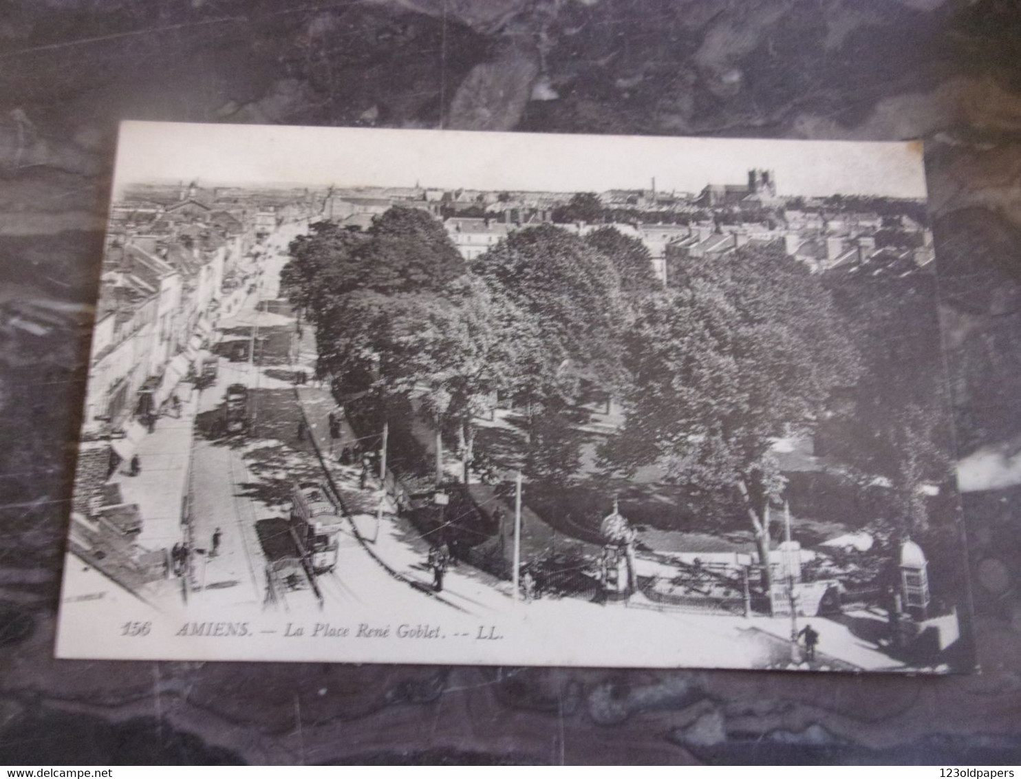 80 AMIENS PLACE RENE GOBLET TRAMWAY - Amiens