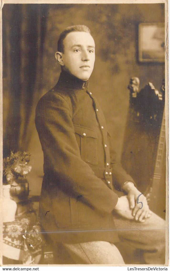 Photographie - Militaria - Manteau - Militaire - Portrait - Carte Postale Ancienne - Photographie