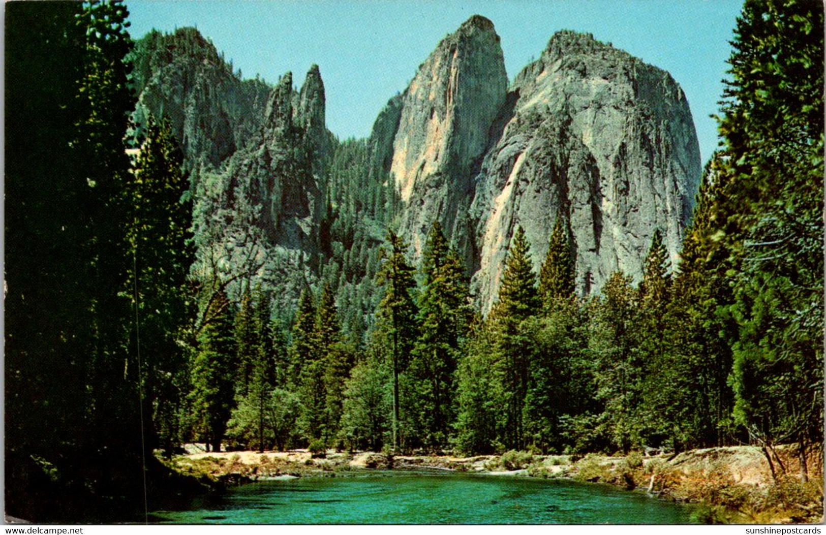 California Yosemite National Park Cathedral Rock And Spires - Yosemite