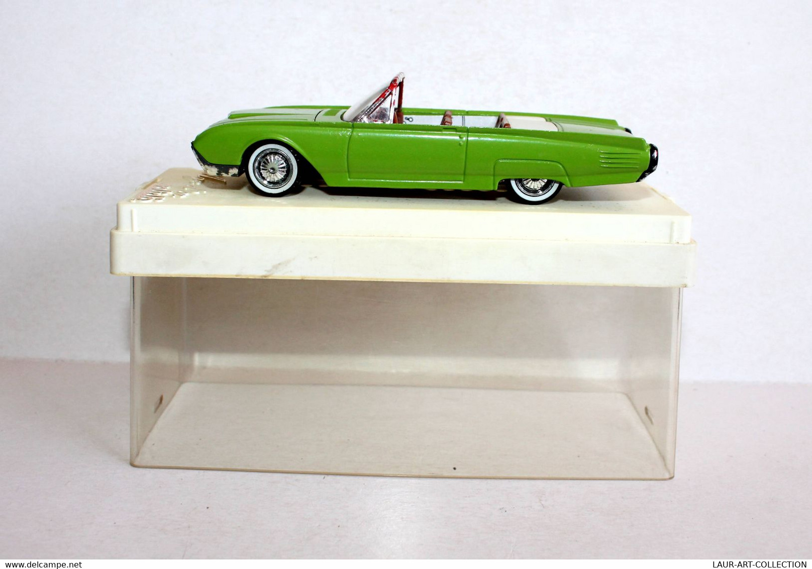 SOLIDO AGE D'OR - FORD T-BIRD 1961, CABRIOLET 4504 - MINIATURE 1/43 VOITURE AUTO - MODELE REDUIT DE COLLECTION (2502.50) - Solido