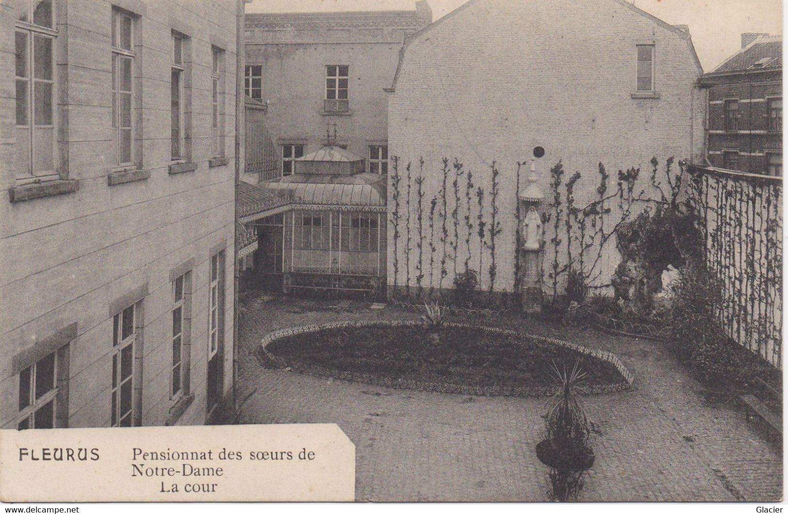 Fleurus - Pensionnat Des Soeurs De Notre-Dame - La Cour - Fleurus