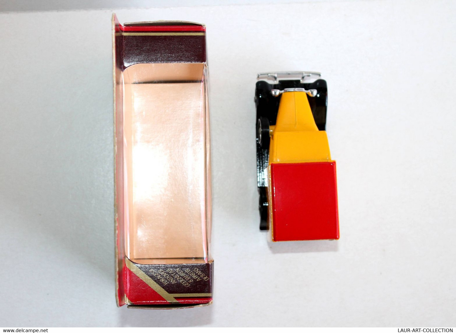 MATCHBOX, MODELS OF YESTERYEAR - Y-22 1930 MODEL 'A' FORD VAN - MINIATURE 1/40e - MODELE REDUIT DE COLLECTION (2502.62) - Matchbox