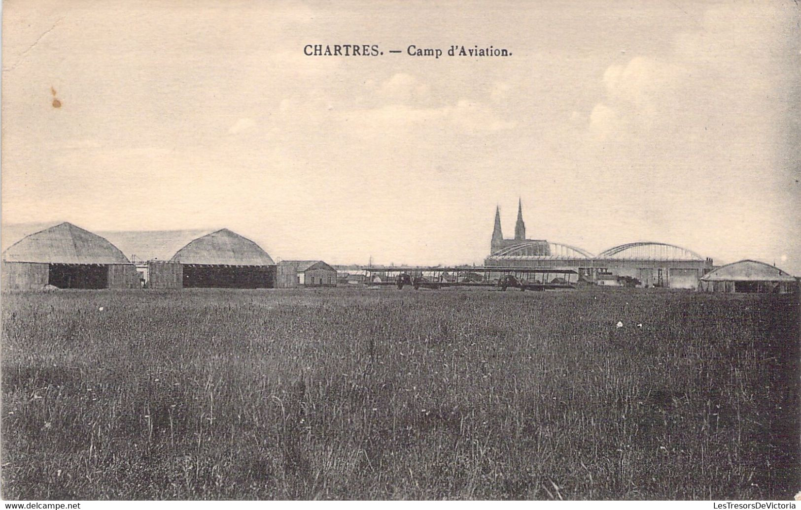 Militaria - CHARTRES - Quartier D'Aviation - Carte Postale Ancienne - Kasernen