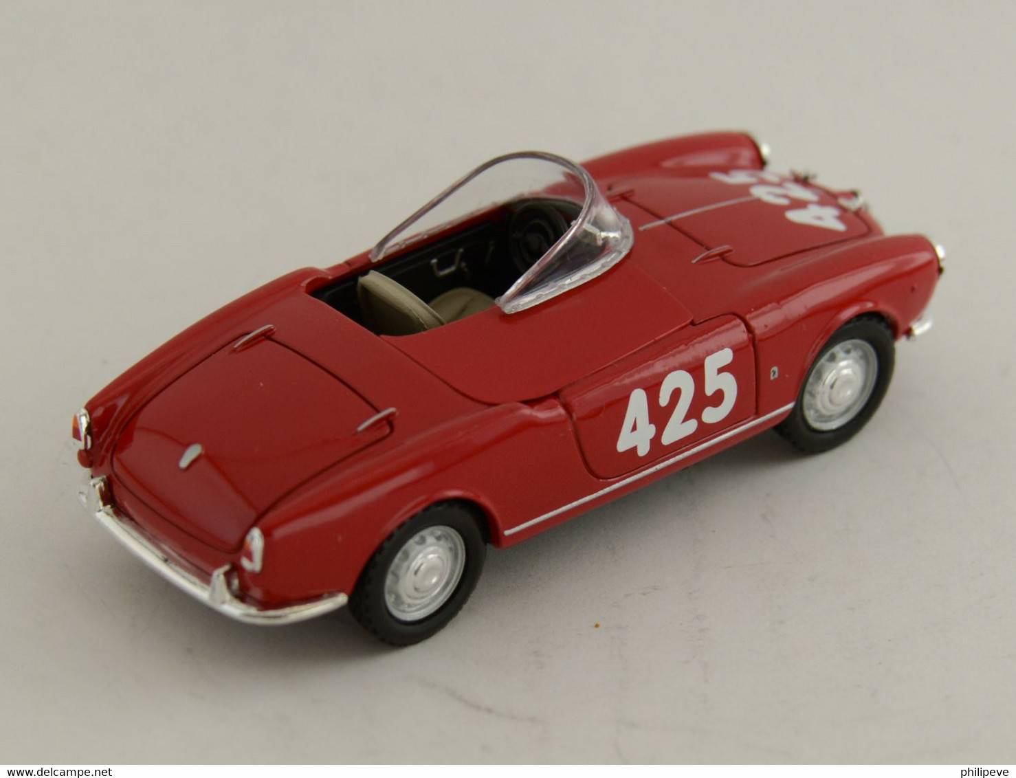 ALFA-ROMEO Giuletta Spider 1958 - SOLIDO 1:43 - Solido