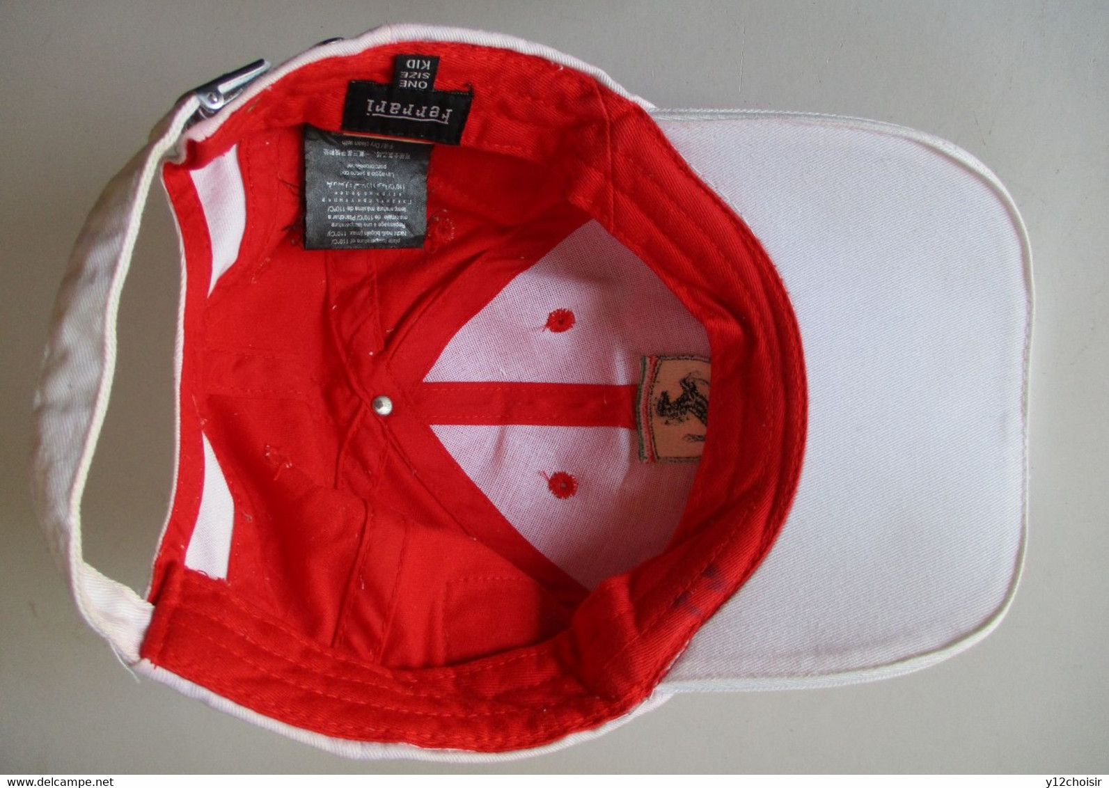 BELLE CASQUETTE FERRARI ITALIE - Casquettes & Bobs