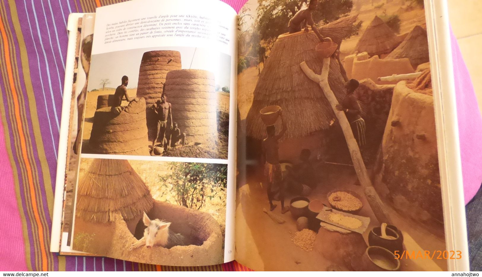 2 Volumes :  LES NOMADES & LES MONDES PRIMITIFS   / National Geographic Society -1978.