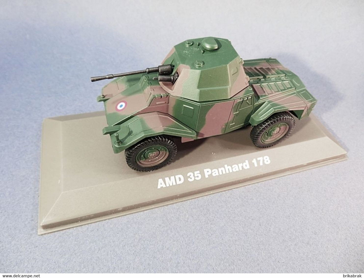 * VÉHICULE MILITAIRE AMD 35 PANHARD 178 - Armée Maquette - Véhicules