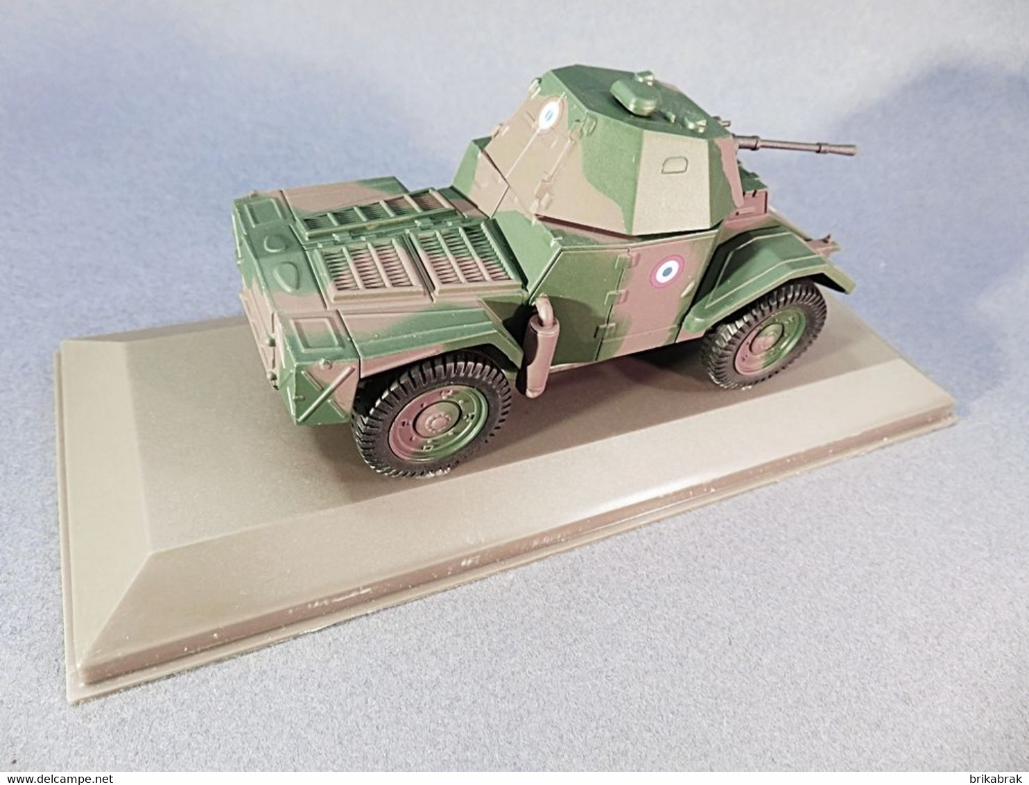 * VÉHICULE MILITAIRE AMD 35 PANHARD 178 - Armée Maquette