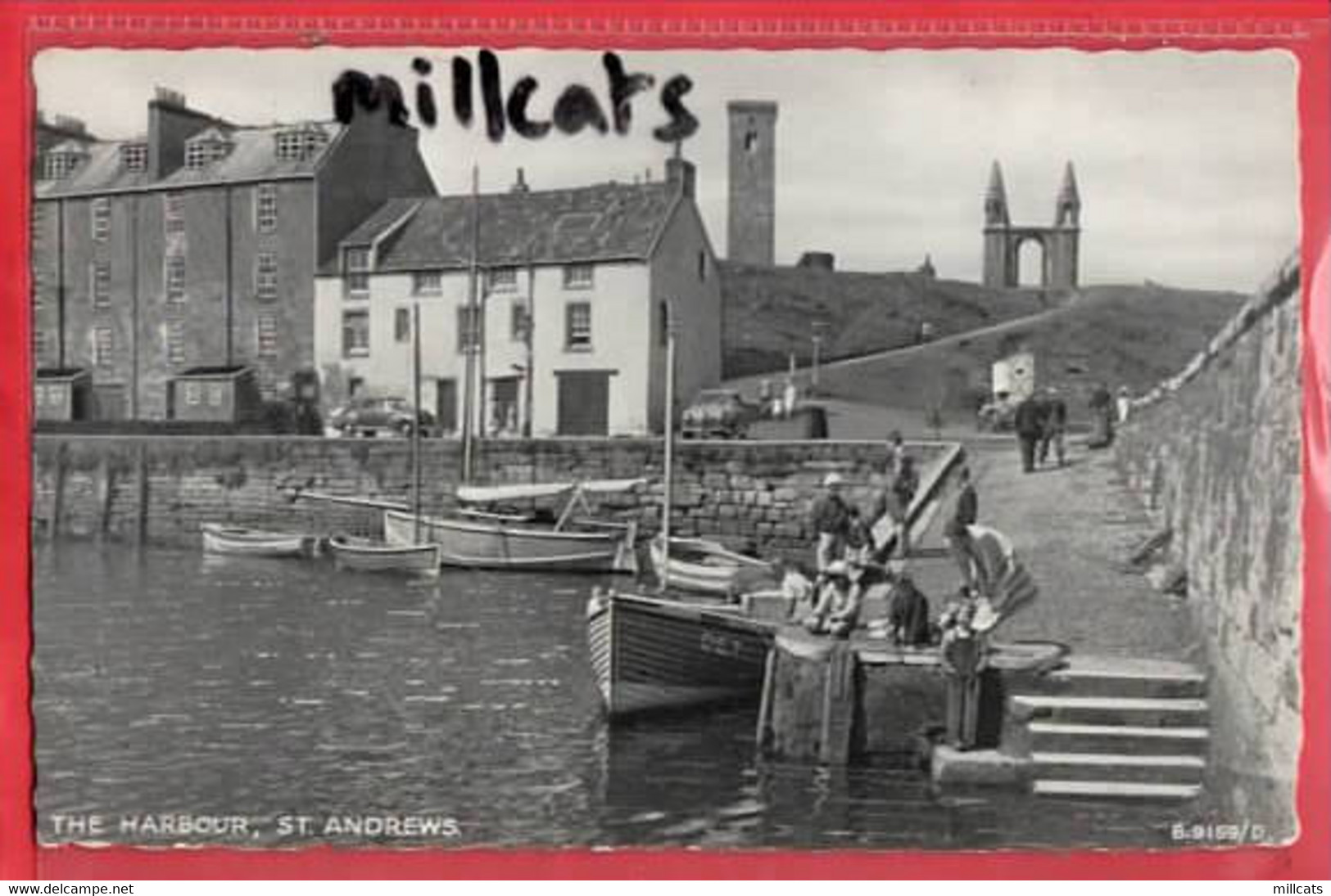 SCOTLAND FIFE ST ANDREWS  THE HARBOUR   + FISHING BOATS  RP Pu 1964 - Fife