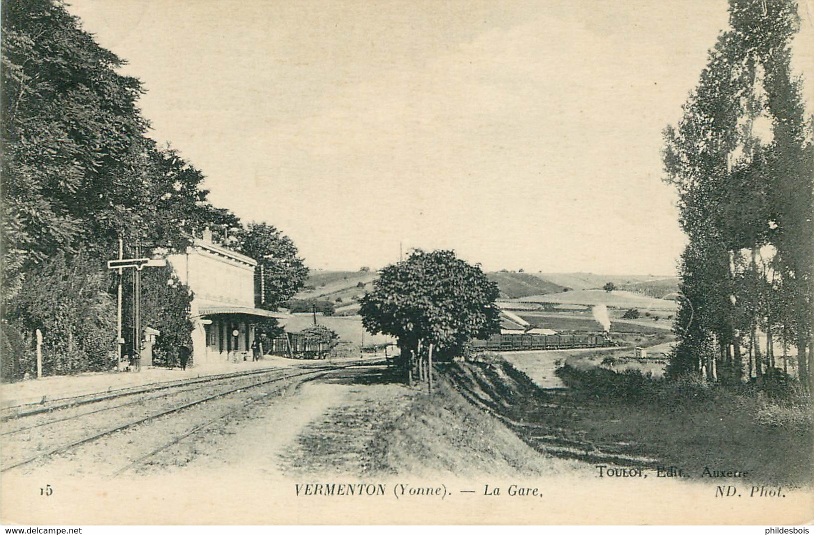 YONNE  VERMENTON  La Gare - Vermenton