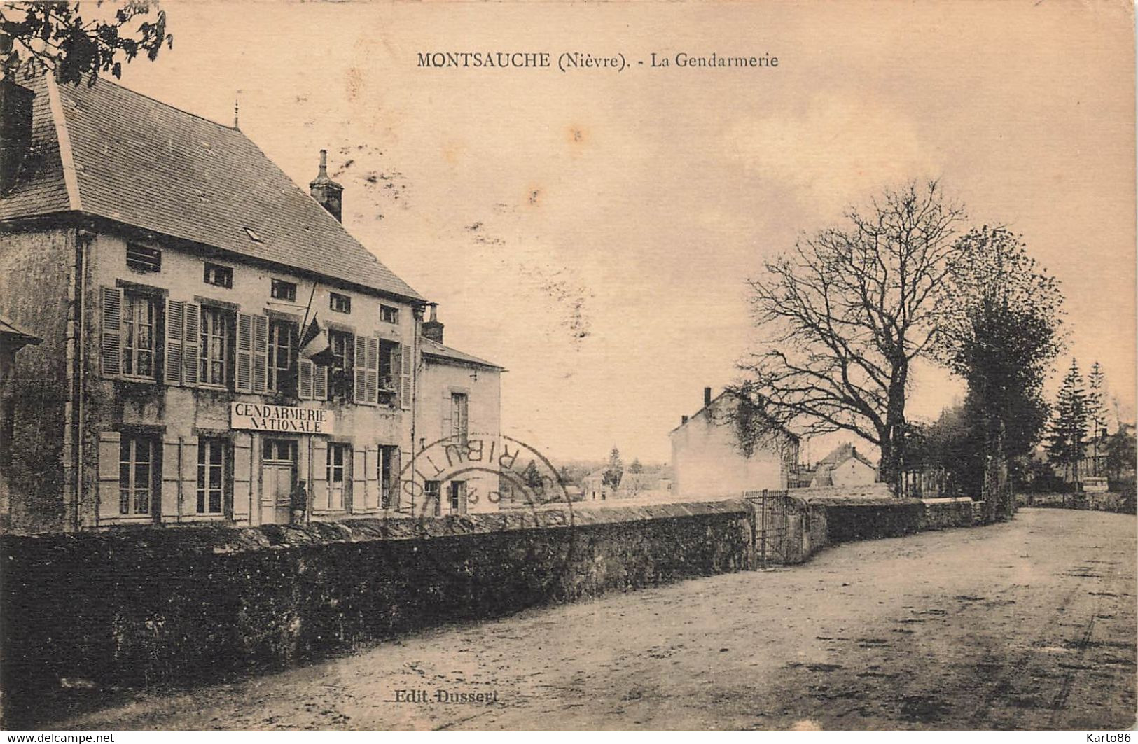 Montsauche * Route Et La Gendarmerie Nationale - Montsauche Les Settons