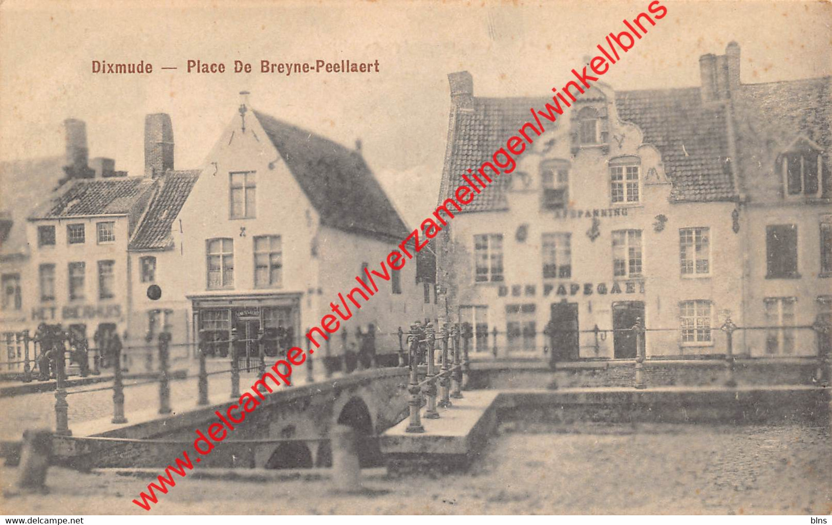 Dixmude - Place De Breyne Peellaert - Afspanning Den Papegaei - Het Bierhuis - Diksmuide - Diksmuide