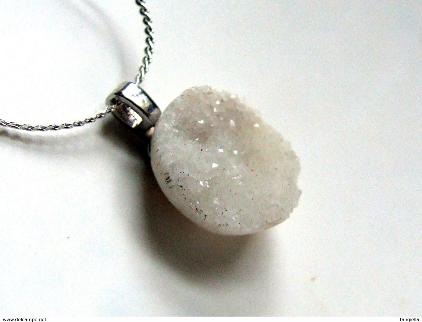 Pendentif Quartz naturel, Quartz Français, Quartz d'Ardèche, travail artisanal, cadeau original femme ou homme, pièce un