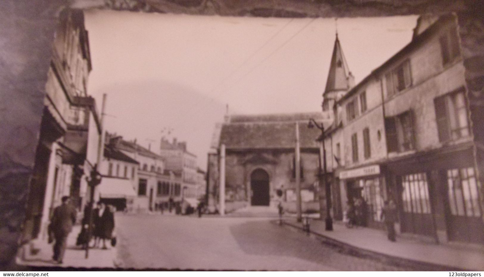 92   COLOMBES PLACE DU GENERAL LECLERC 1953 - Colombes