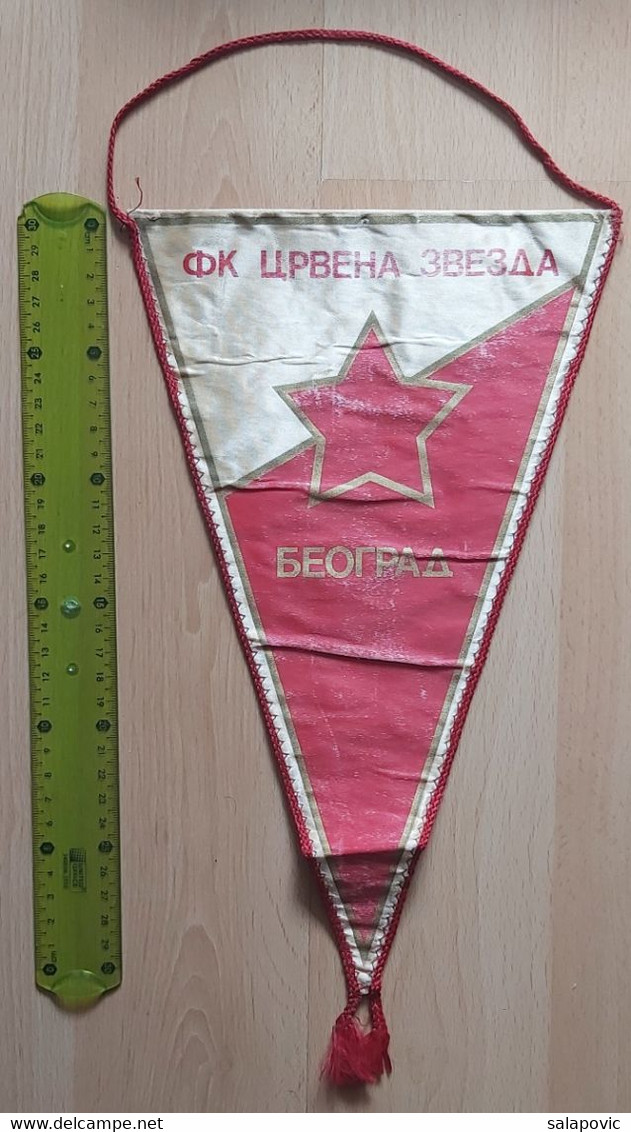 FK CRVENA ZVEZDA RED STAR, Belgrade, Serbia Football Club SOCCER, FUTBOL, CALCIO PENNANT, SPORTS FLAG SZ74/32 - Kleding, Souvenirs & Andere