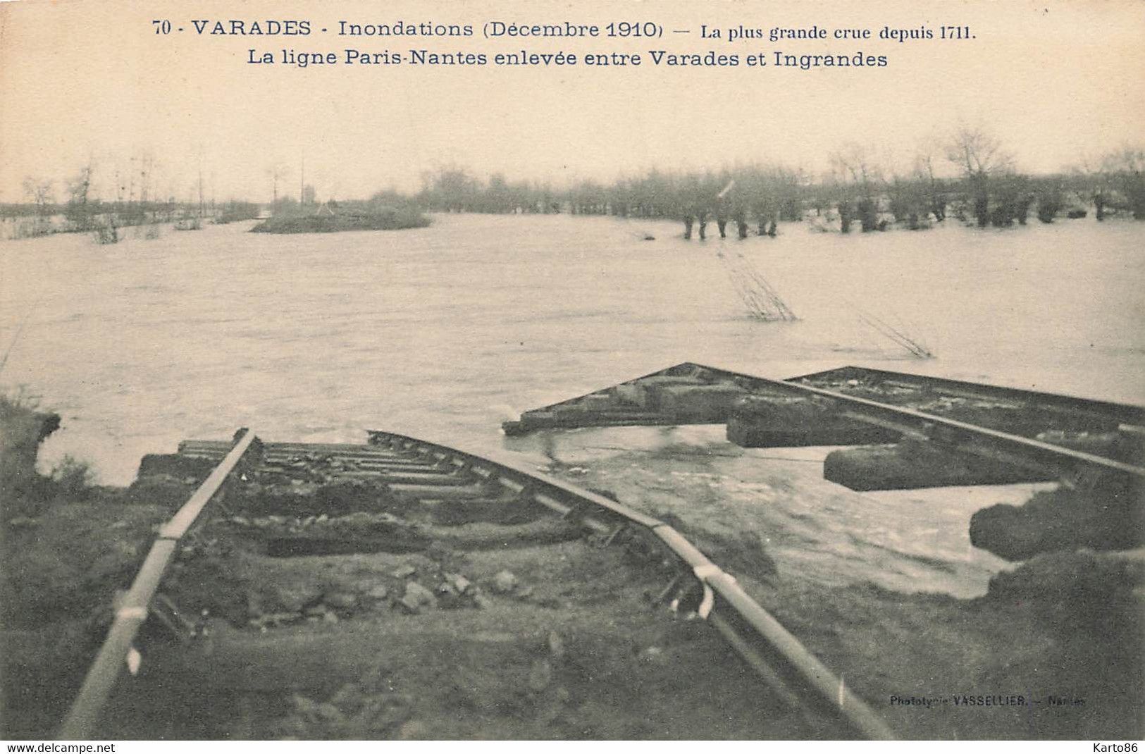 Varades * Inondations Décembre 1910 * Ligne Chemin De Fer Paris Nantes Enlevée Entre Varades Et Ingrandes * Crue - Varades