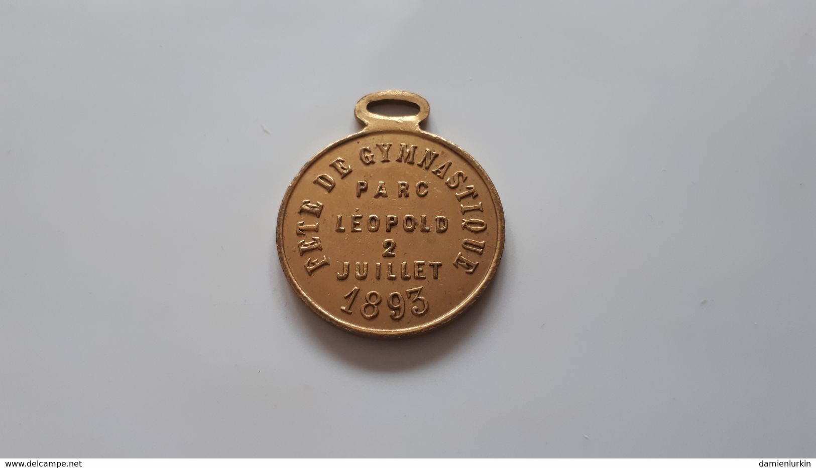 BELGIQUE LEOPOLD II MEDAILLE FETE DE LA GYMNASTIQUE PARC LEOPOLD 2 JUILLET 1893 34/28MM 7GR - Monarquía / Nobleza