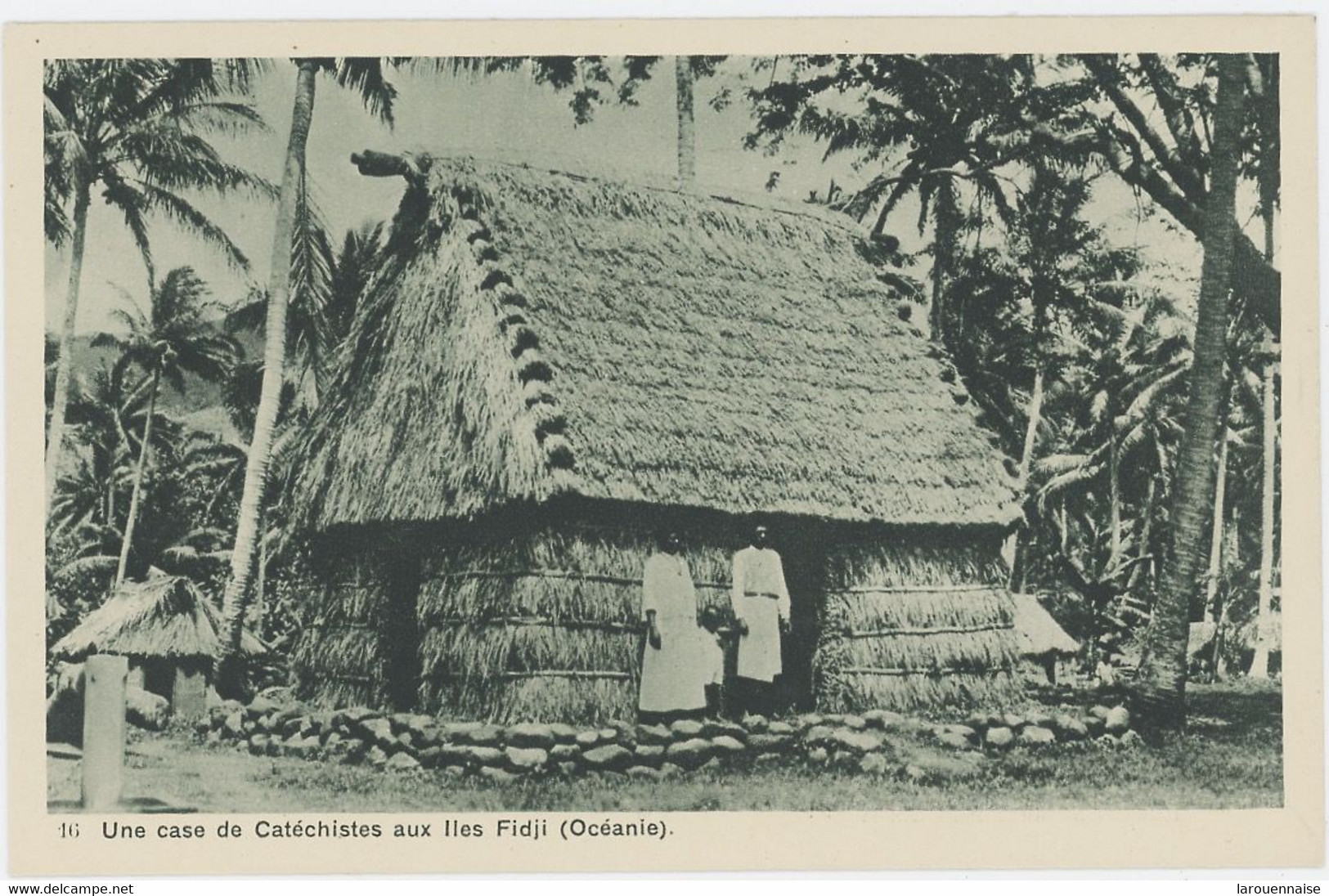 ILES FIDJI - UNE CASE DE CATECHISTES . - Fidji