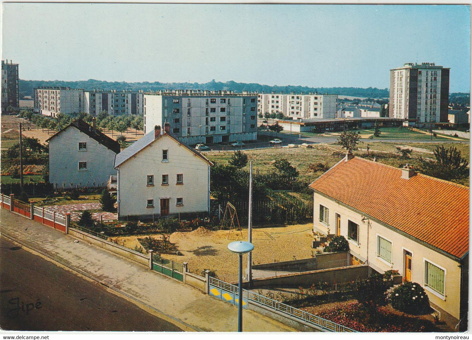 Sarthe : ALLONNES :  Cités  Des  Perrières Et Centre   Commercial - Allonnes