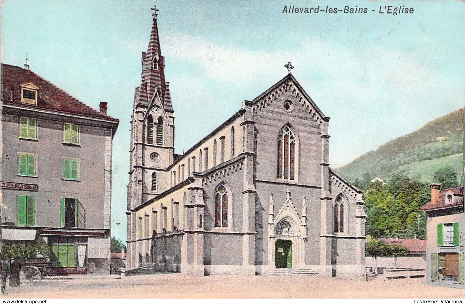 FRANCE - 38 - ALLEVARD LES BAINS - L'église - Colorisée - Carte Postale Ancienne - Allevard