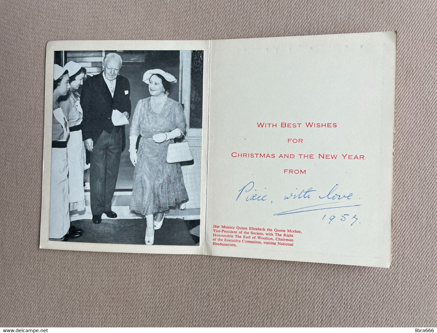 BRITISH RED CROSS SOCIETY 1957 - Her Majesty Queen Elizabeth With The Earl Of Woolton - Best Wishes For Christmas - Red Cross