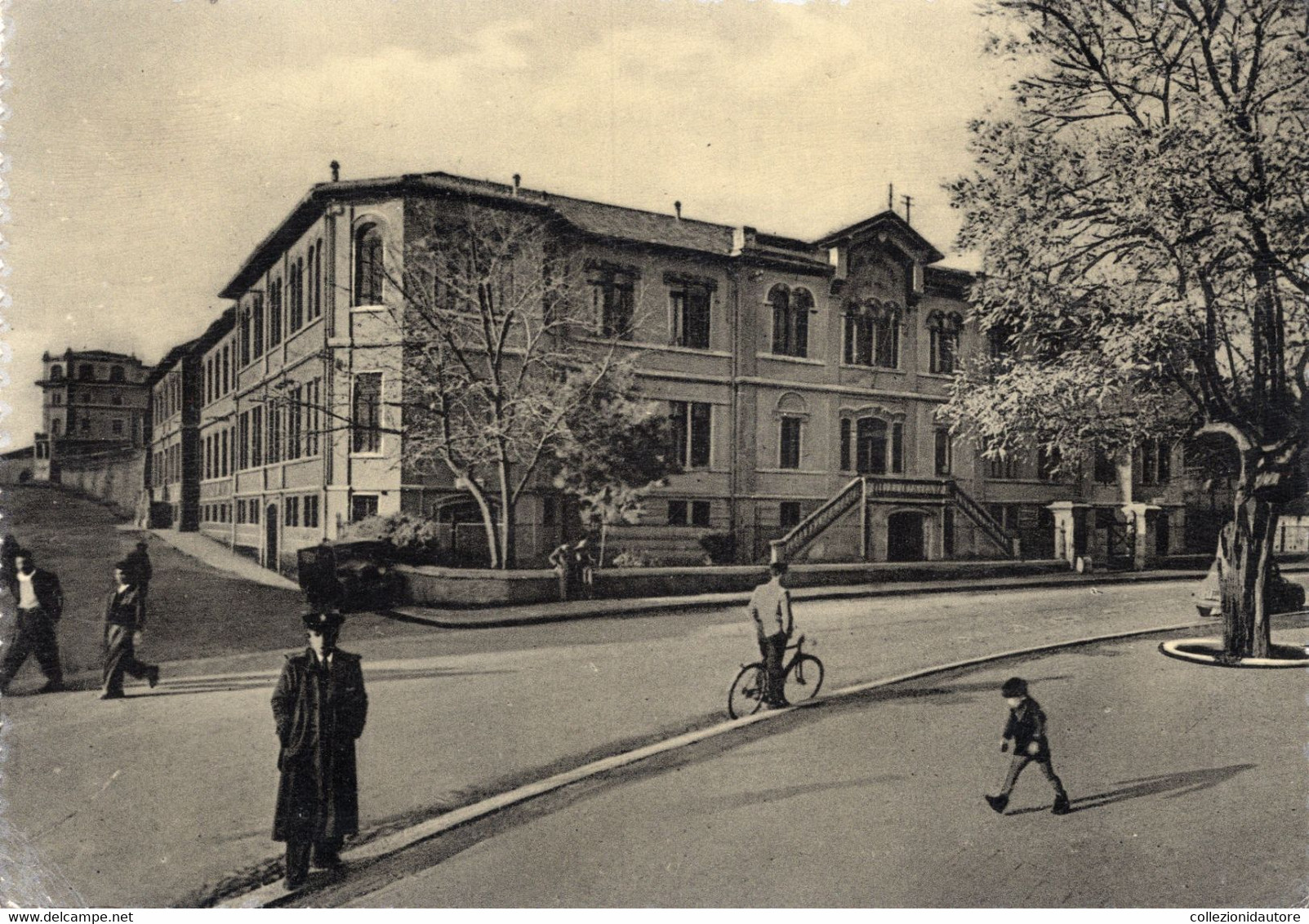 IGLESIAS - ISTITUTO TECNICO SUPERIORE MINERARIO - ANIMATA E MOVIMENTATA - AUTO EPOCA - CARTOLINA FG SPEDITA NEL 1953 - Iglesias