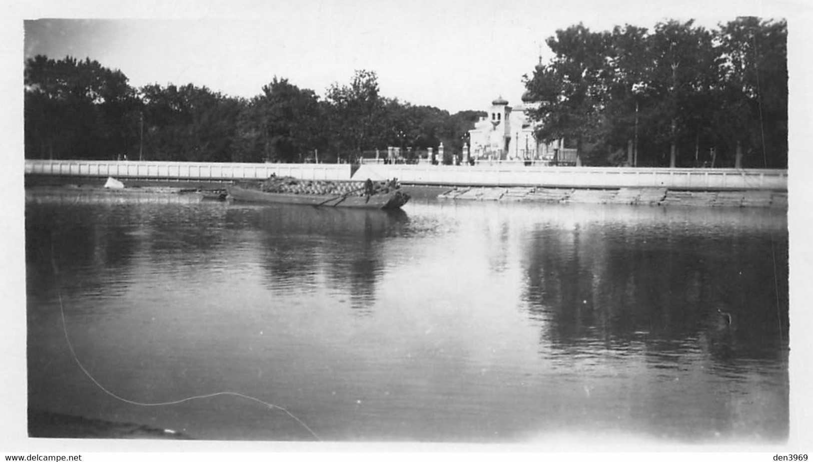 CHINE - Tien Tsin (Tianjin) - Le Peï-Ho (Haihe) En Face L'église Russe, Russian Church, Péniche, Barge - Photo (2 Scans) - Chine