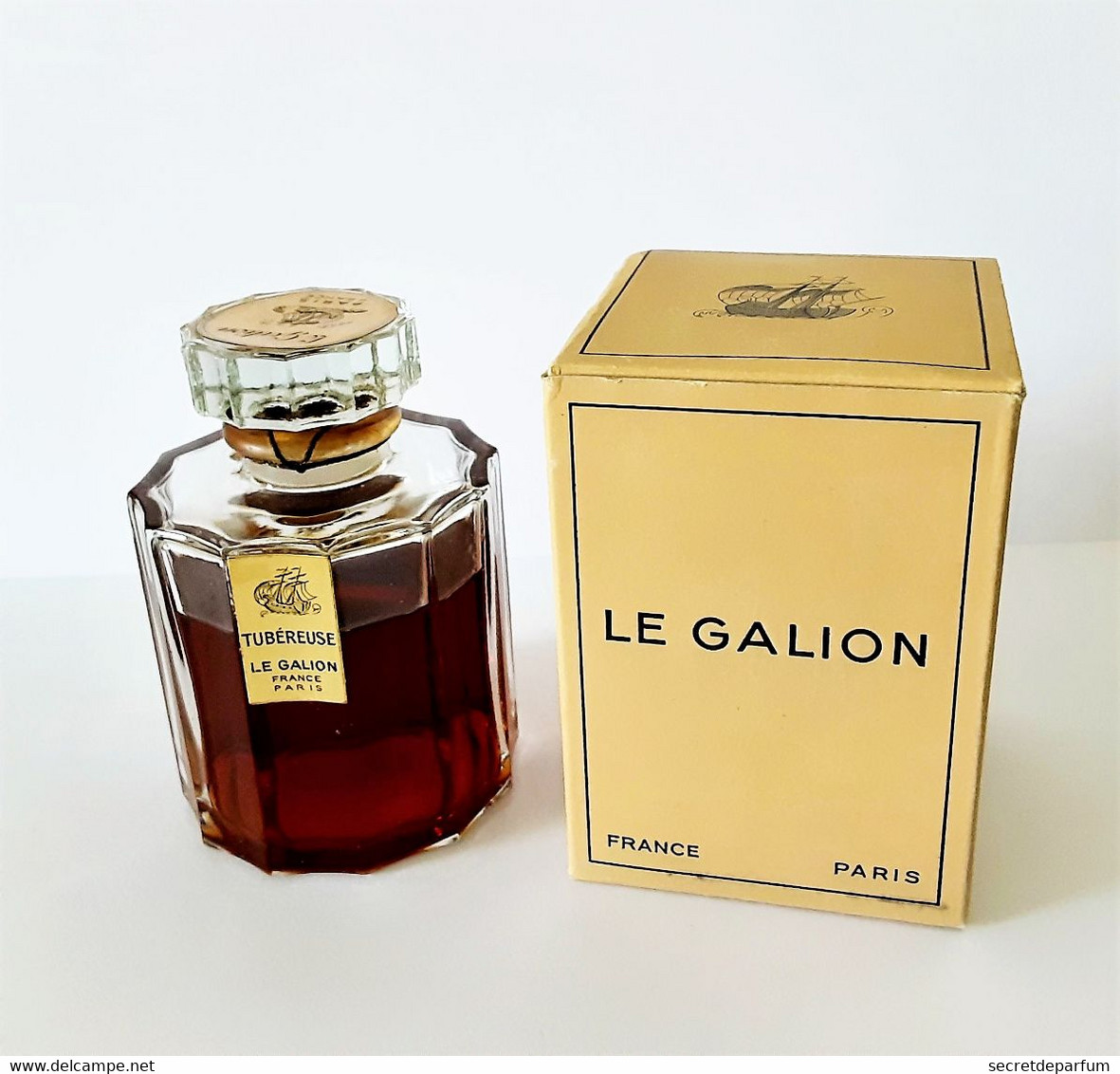 Flacon De Parfum  TUBÉREUSE   De LE GALION Hauteur Totale 8.5 Cm + Boite - Dames