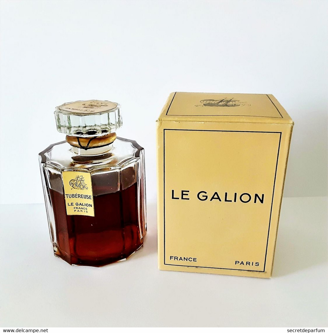 Flacon De Parfum  TUBÉREUSE   De LE GALION Hauteur Totale 8.5 Cm + Boite - Damen