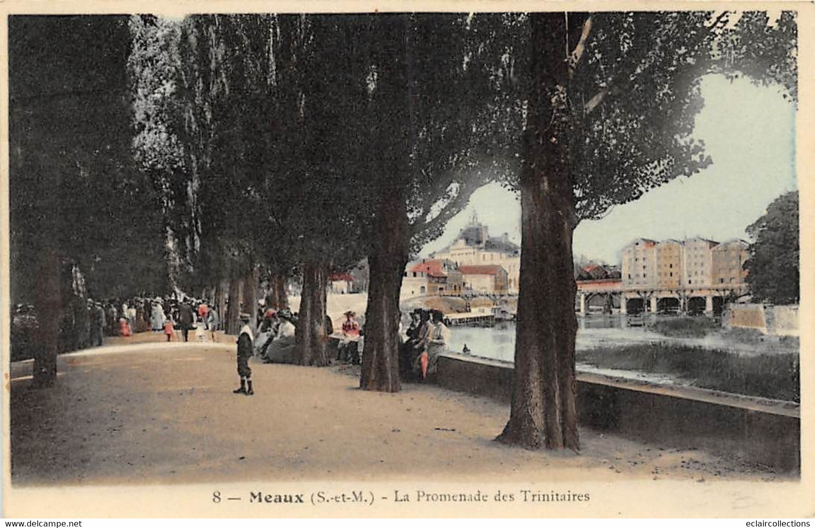 Meaux           77           La Promenade Des Trinitaires             (voir Scan) - Meaux