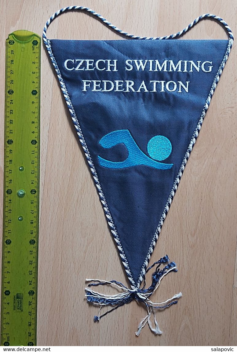 Czech Swimming Federation Czech Republic  PENNANT, SPORTS FLAG  SZ74/60 - Natación