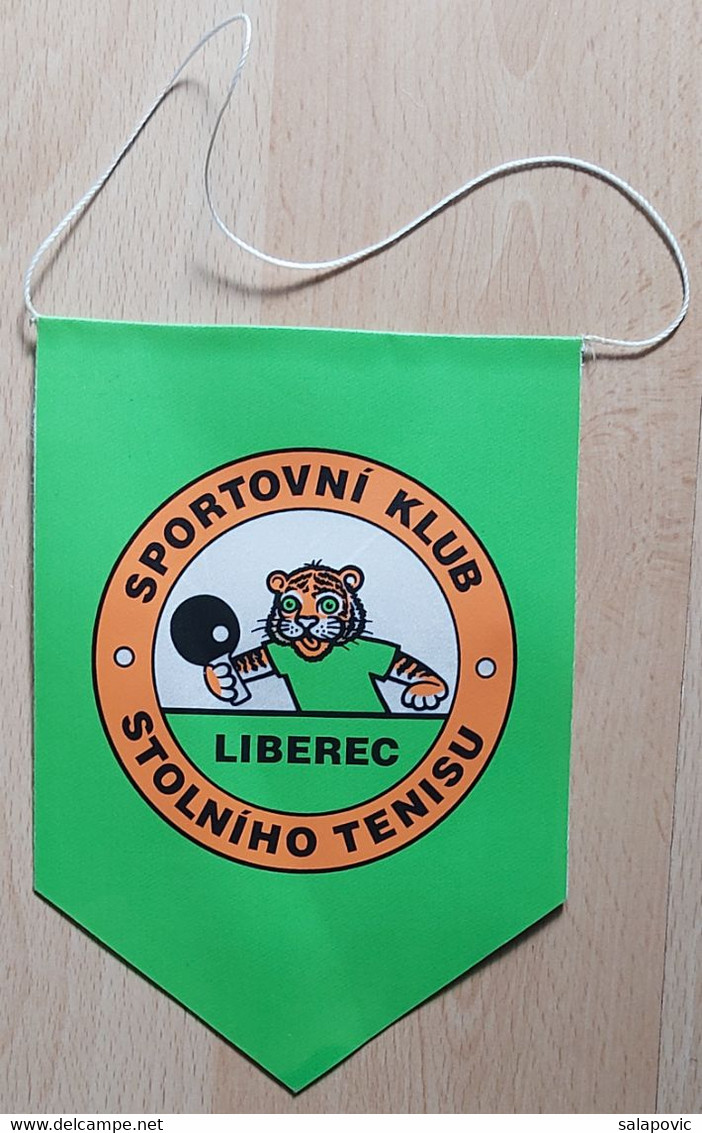 SKST Liberec Czech Republic Table Tennis Club  PENNANT, SPORTS FLAG  SZ74/67 - Tafeltennis