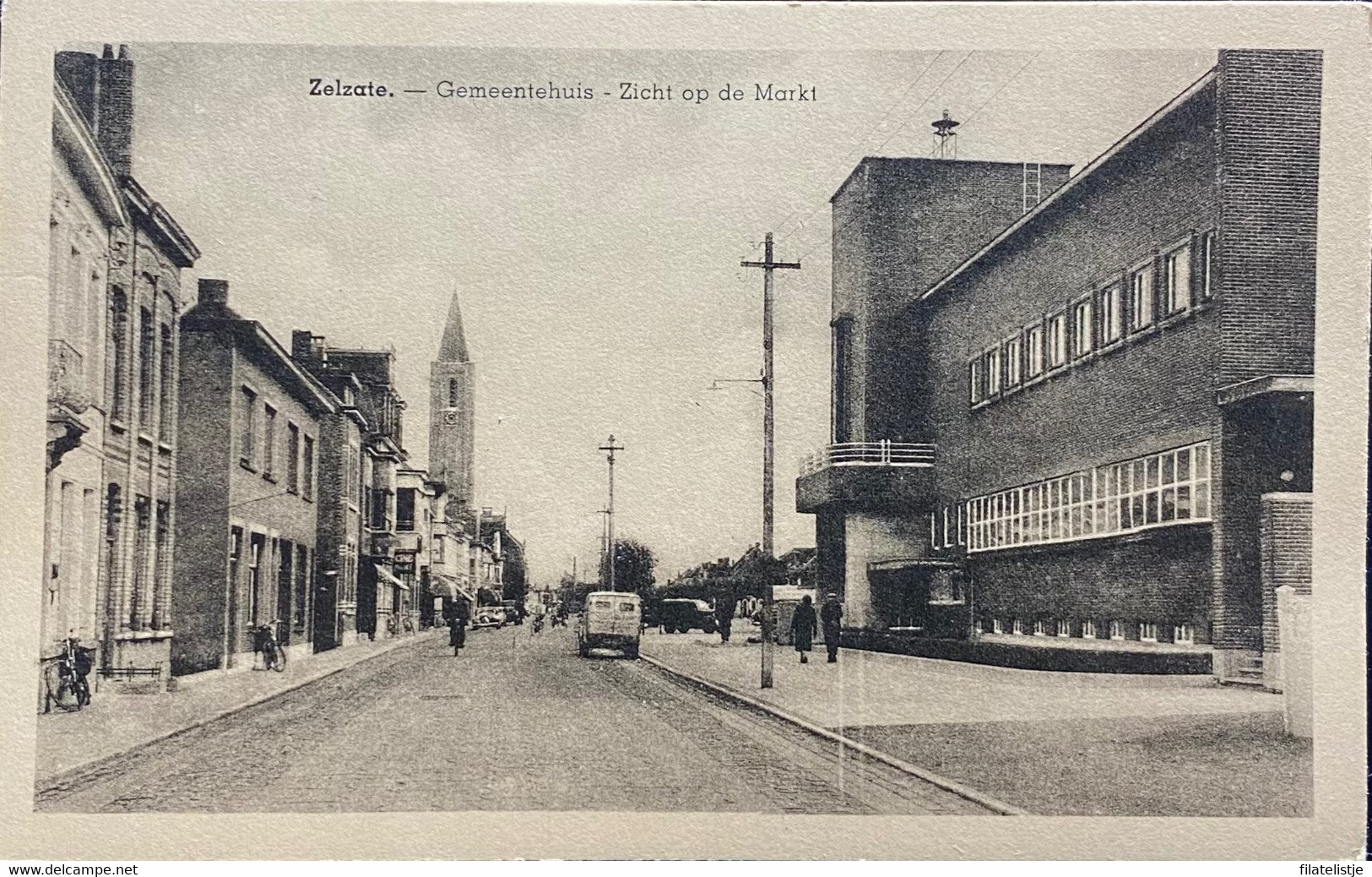 Zelzate Gemeentehuis En Zicht Op De Markt - Zelzate