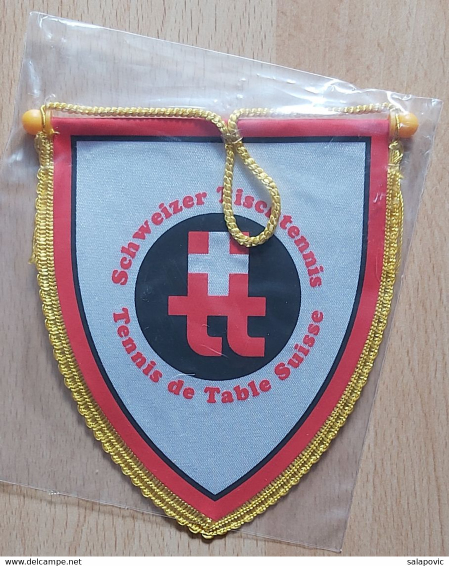 Schweizer Tischtennis Tennis De Table Suisse Switzerland Table Tennis Federation PENNANT, SPORTS FLAG  SZ74/70 - Tischtennis