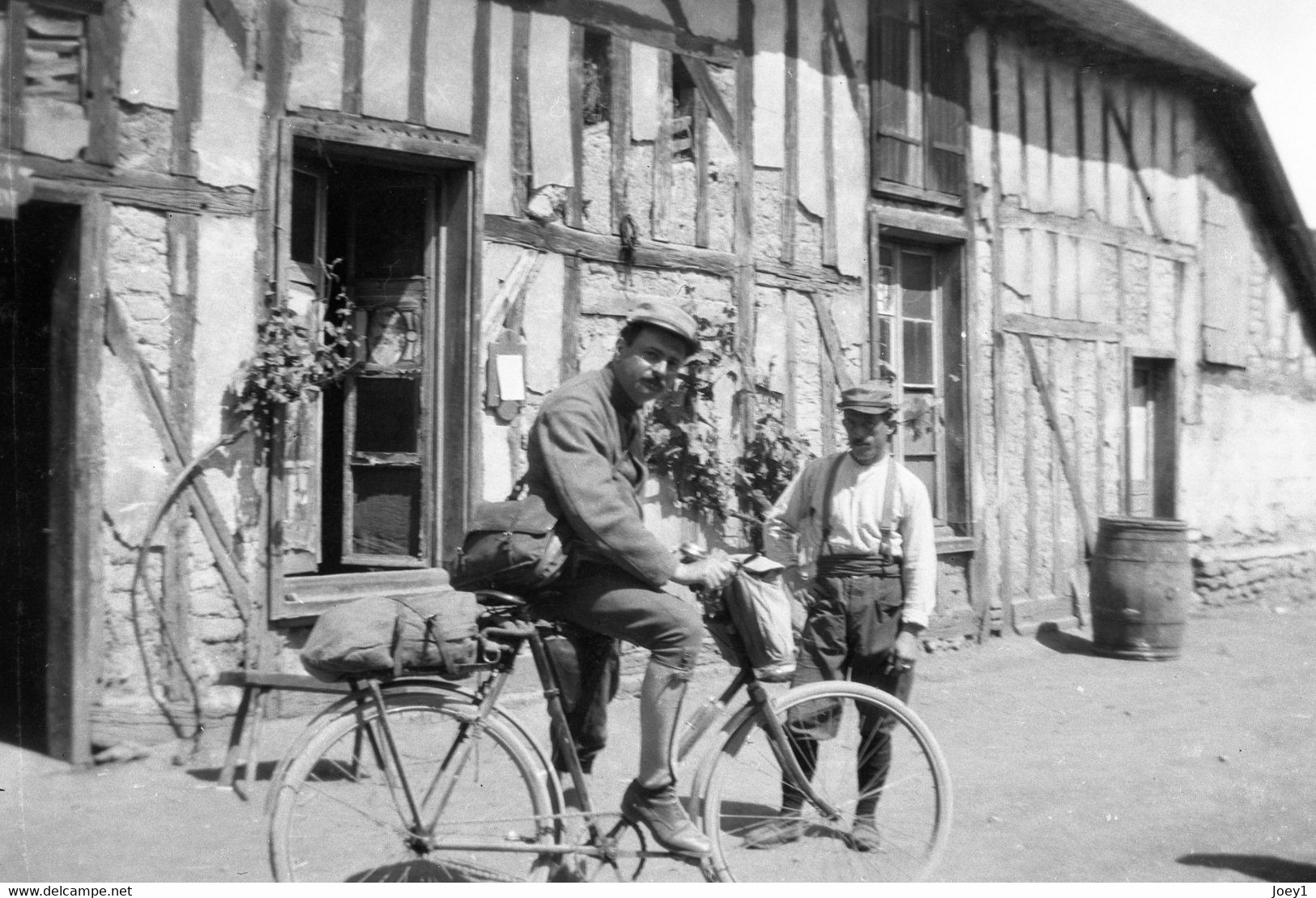 Photo Première Guerre Mondiale, Tirage Argentique Contemporain 18/24 - Guerre, Militaire