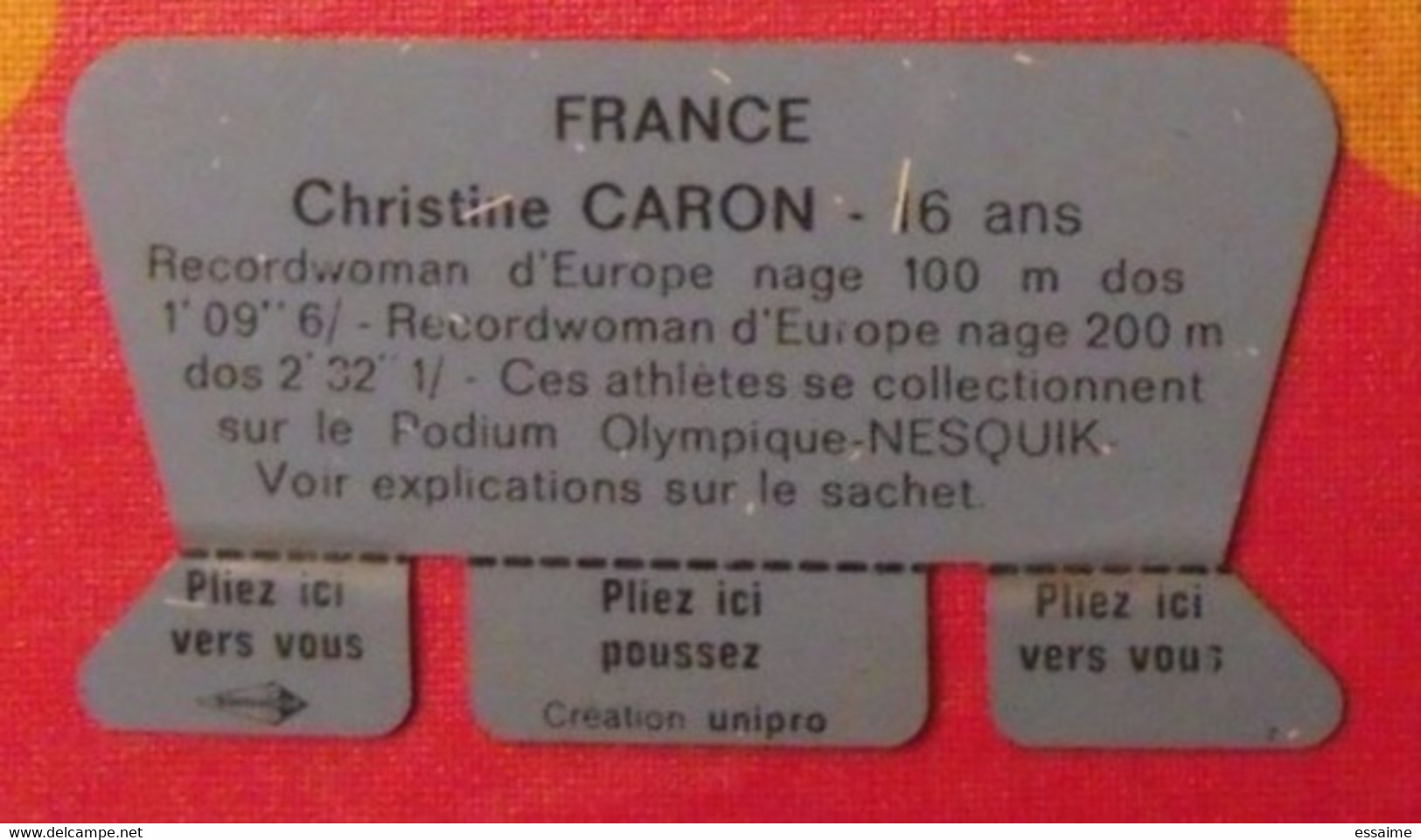 Plaquette Nesquik Jeux Olympiques. Podium Olympique. Christine Caron. Natation France. Tokyo 1964 - Plaques En Tôle (après 1960)