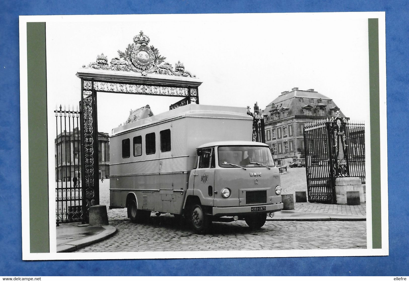 Photo Camion Poids Lourd UNIC -  ORTF à Confirmer Sortant De La Cour D' Un Château Versailles ?  10/15 Cm Papier Brilla - Automobiles