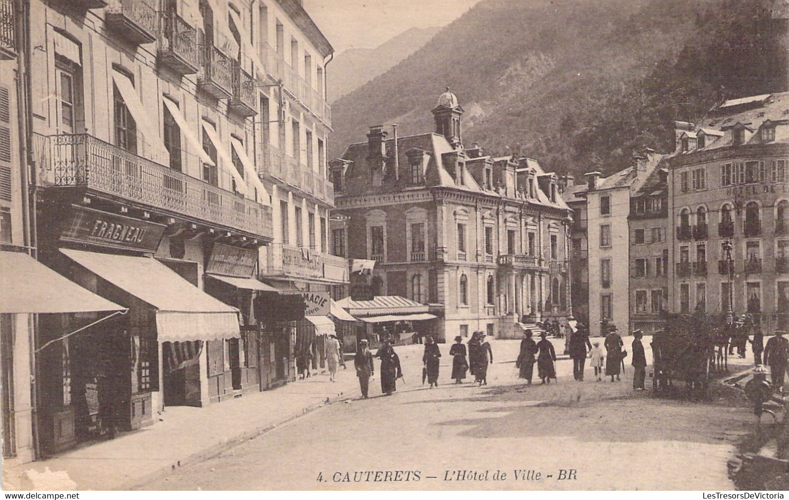 FRANCE - 65 - CAUTERETS - L'Hotel De Ville - Carte Postale Ancienne - Lourdes