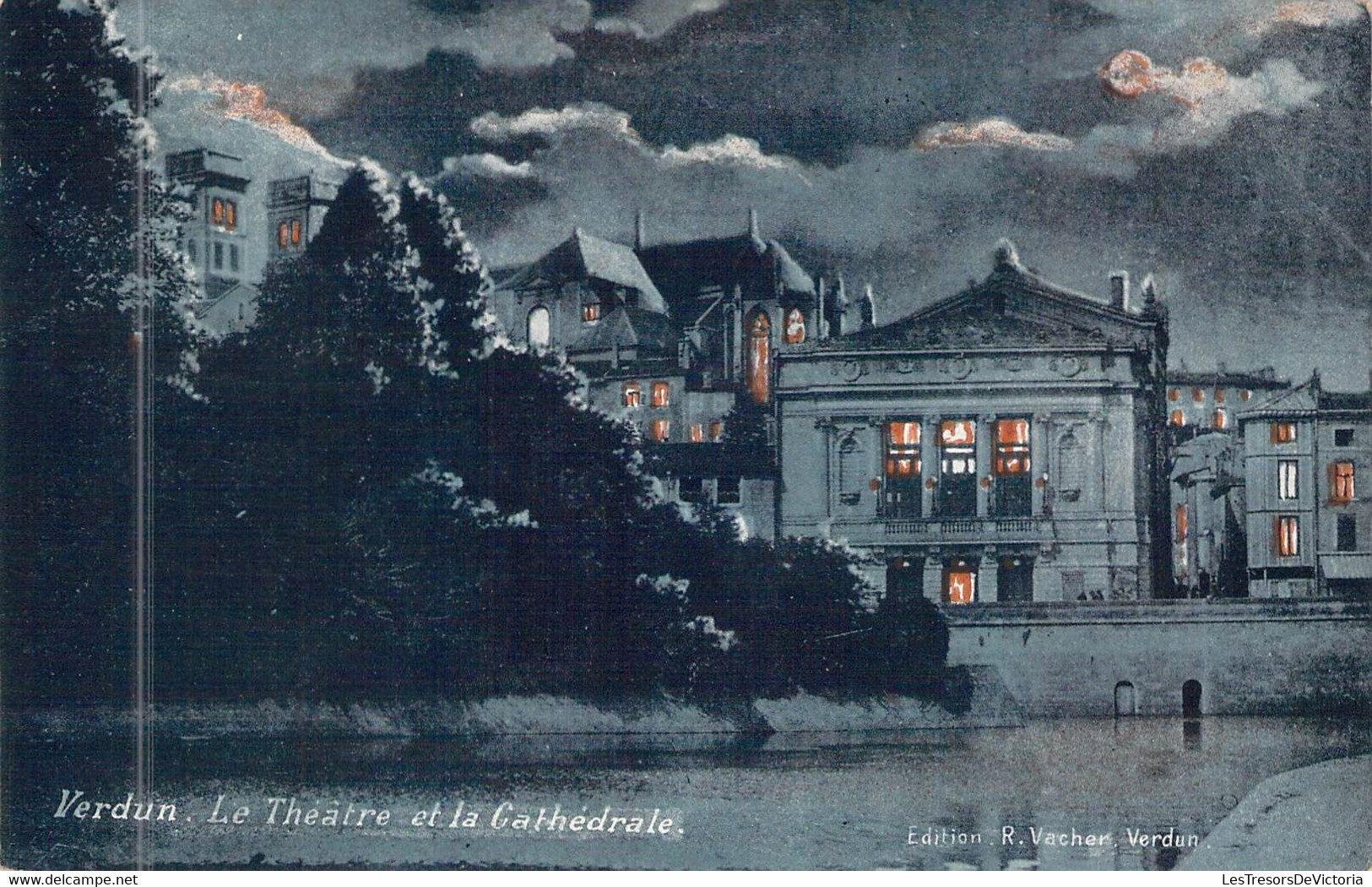 FRANCE - 55 - VERDUN - Le Théatre Et La Cathédrale - Edition R Vacher - Carte Postale Ancienne - Verdun