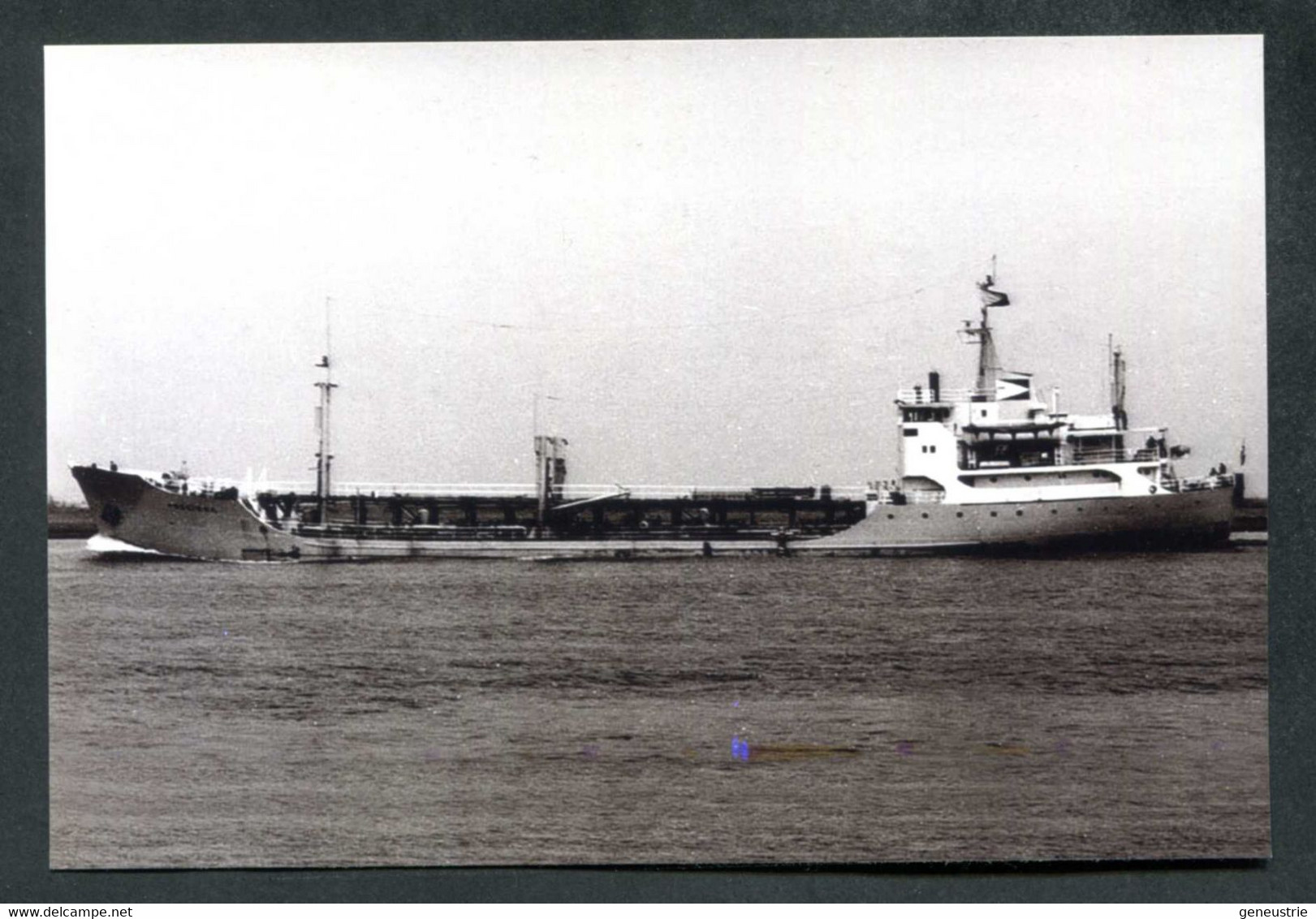 Carte-photo Moderne - Pétrolier "Preciosa" Ligne Gonfreville L'Orcher -> Granville (années 60) Armateur Soflumar - Tankers