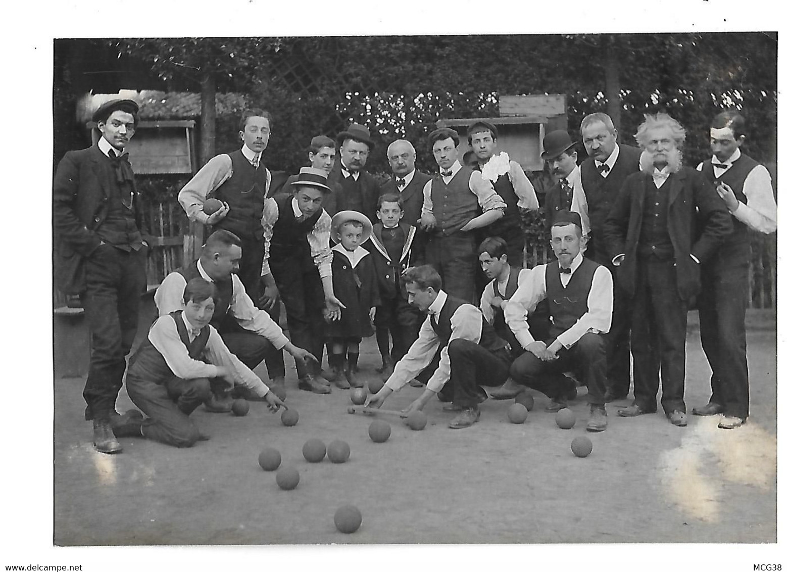 CALUIRE  " PHOTO  Groupe  De  BOULISTES  En  1904 - Caluire Et Cuire