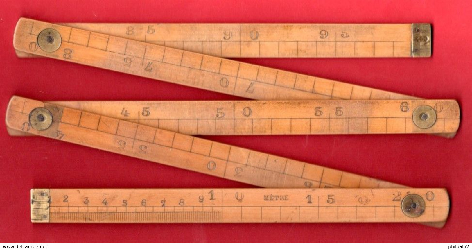 Mètre Pliant En Buis Marqué "LS". Articulations Et Embouts En Laiton. Mesure, Système Métrique. - Altri & Non Classificati