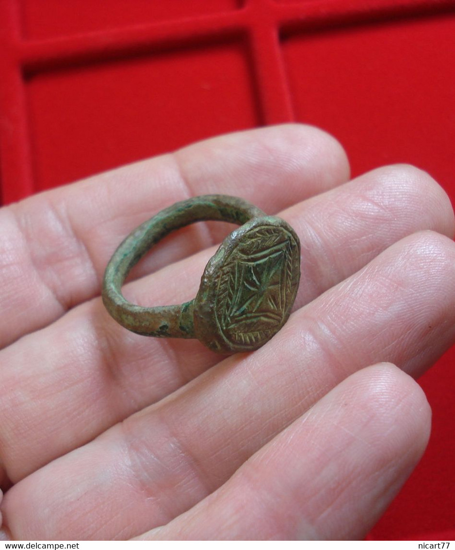 Large Bronze Ring - Archaeology