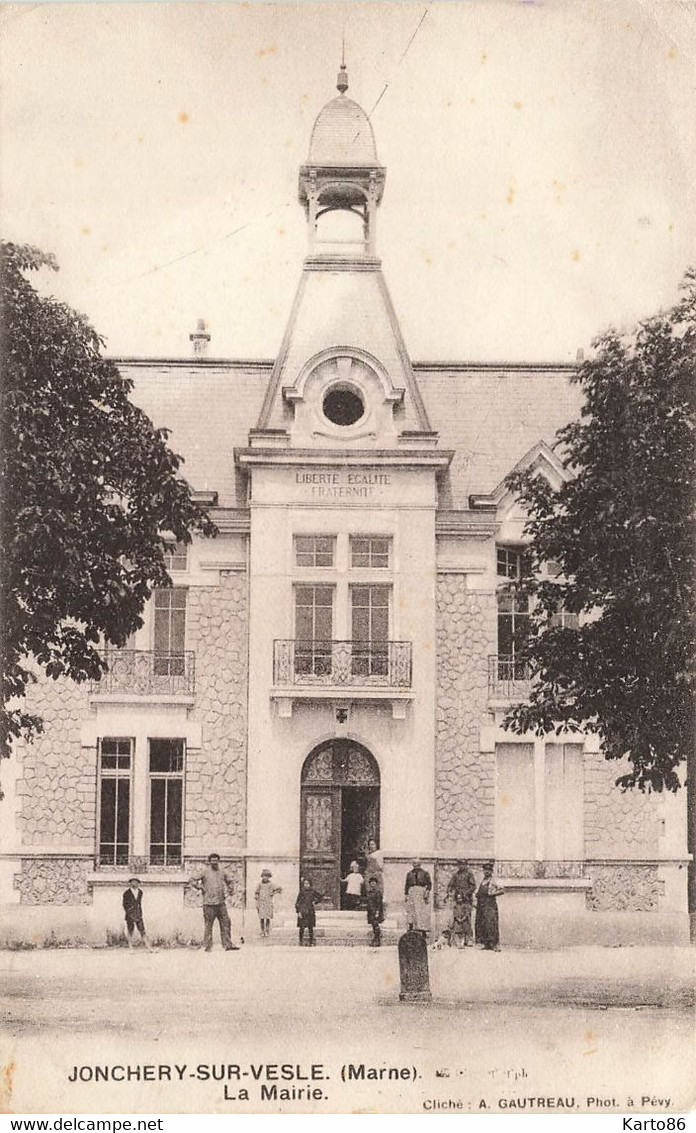 Jonchery Sur Vesle * La Place De La Mairie * Hôtel De Ville - Jonchery-sur-Vesle