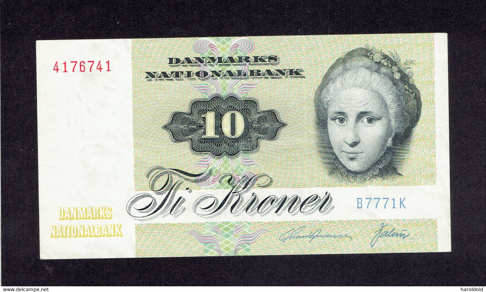 DANMARK - 10 KRONER - VERTICAL CENTRAL FOLDS - 1972 - Dänemark