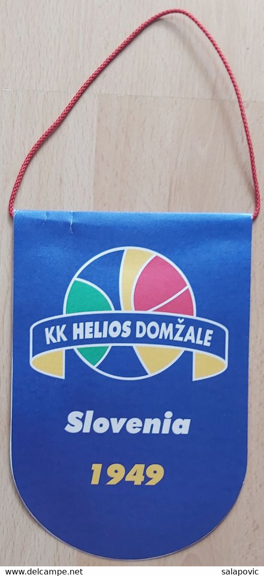 KK Helios Domžale Slovenia Basketball Club  PENNANT, SPORTS FLAG ZS 5/10 - Uniformes, Recordatorios & Misc