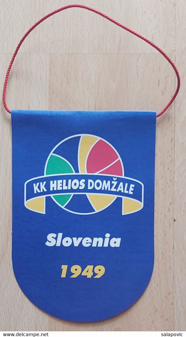 KK Helios Domžale Slovenia Basketball Club  PENNANT, SPORTS FLAG ZS 5/10 - Kleding, Souvenirs & Andere
