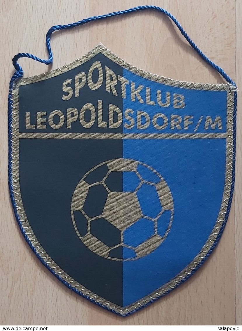 Sportklub Leopoldsdorf Im Mar Austria  Football Club Soccer Fussball Calcio Futbol Futebol  PENNANT, SPORTS FLAG ZS 5/18 - Kleding, Souvenirs & Andere